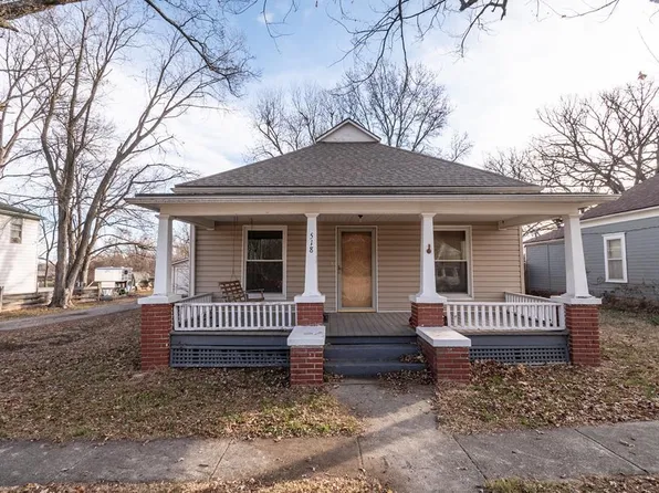 518 N 6th St, Neodesha, KS 66757