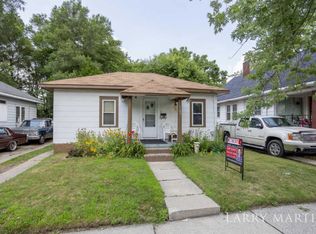 1125 Dickinson St SE, Grand Rapids, MI 49507