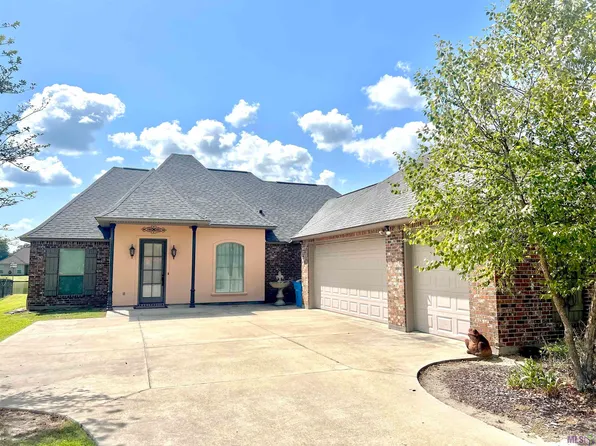 483 Lakeshore Dr, Oscar, LA 70762