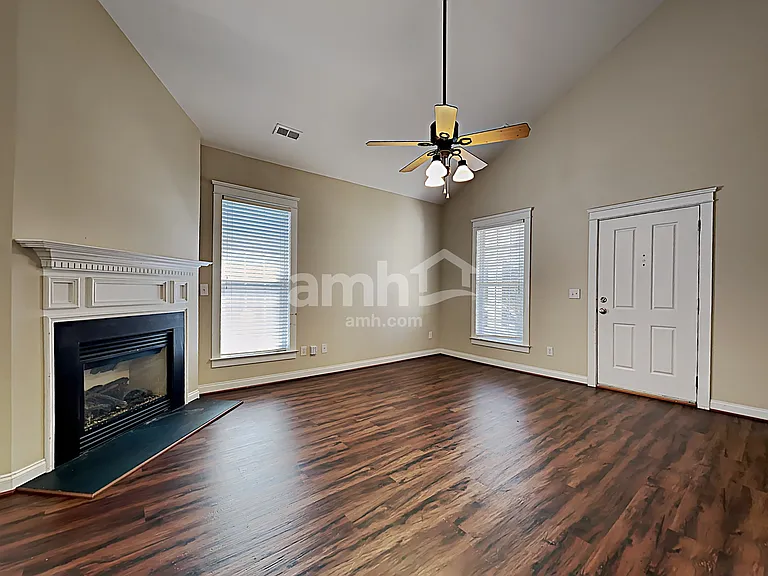 13640 Swinton Rd — Photo 7