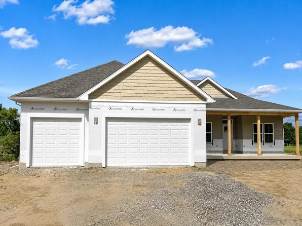 4958 Thompson Heights Dr, Adrian, MI 49221