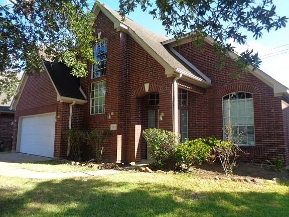 2nd image of 16110 Padons Trace Ct