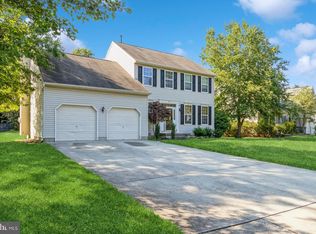 27 Ragan Ridge Rd, Sicklerville, NJ 08081