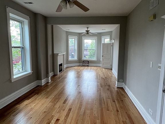2nd image of 3268 W Fullerton Ave #2