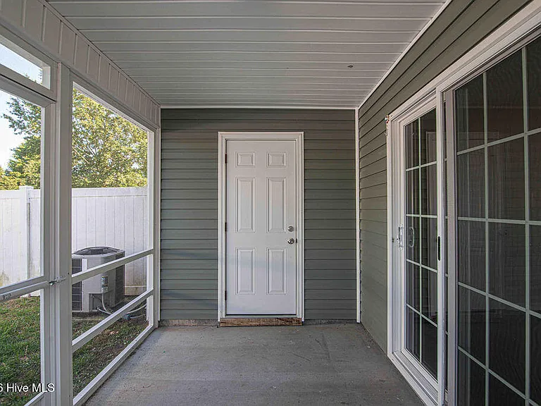 177 Glen Cannon Dr — Photo 21