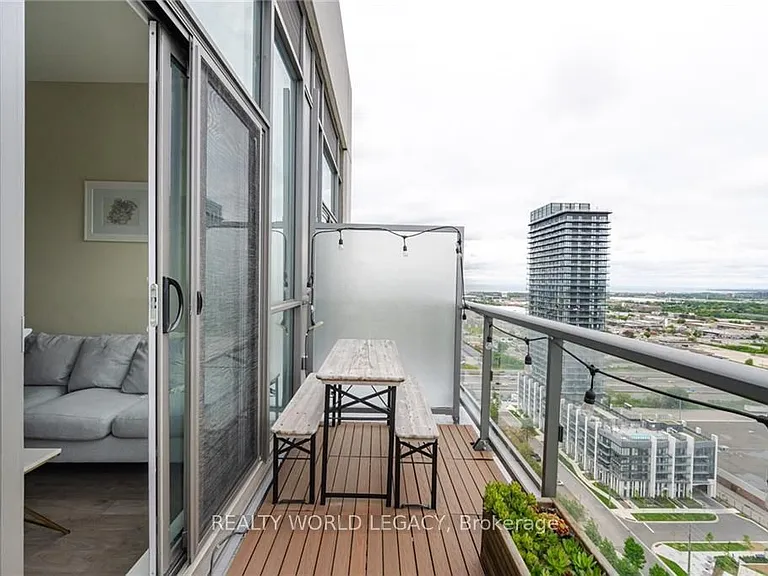 17 Zorra St #2407 — Photo 19