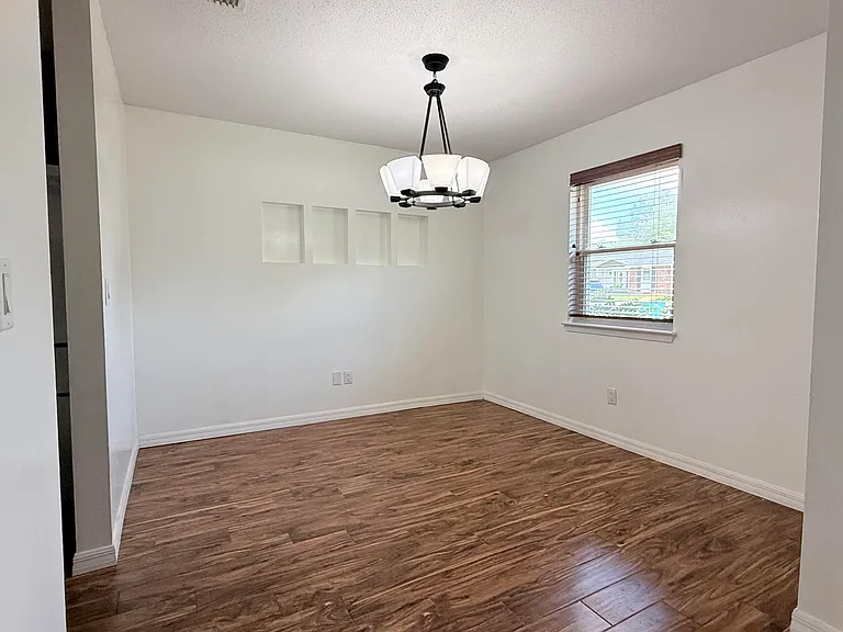 710 Osage Dr — Photo 7
