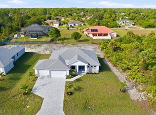 707 McKinley Ave, Lehigh Acres, FL 33972