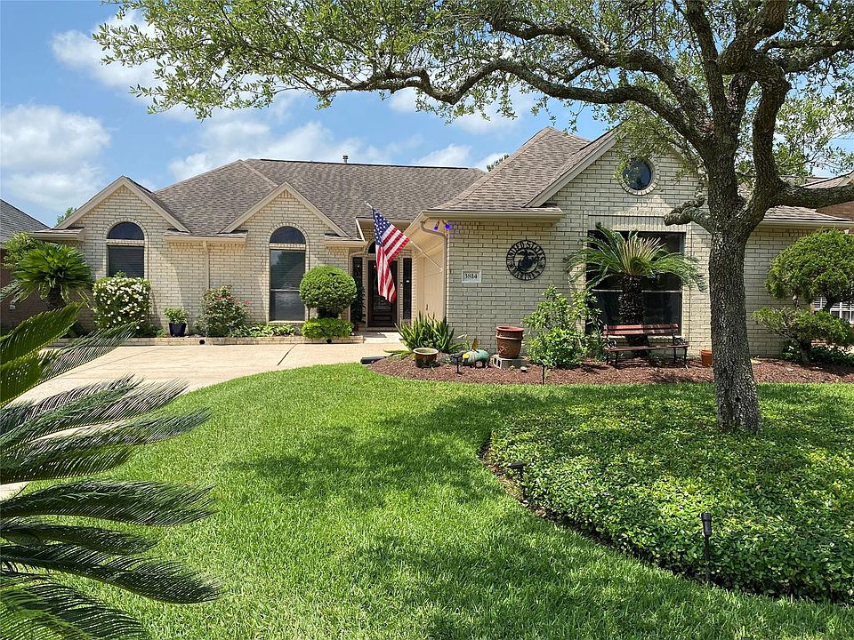 1st image of 3814 E Peach Hollow Cir