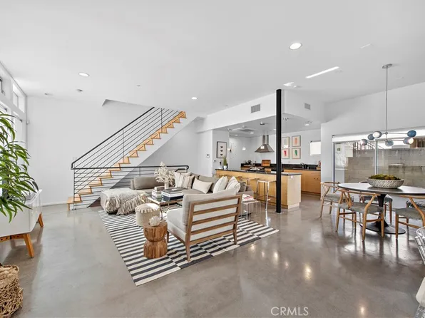 1814 12th St APT 1, Santa Monica, CA 90404