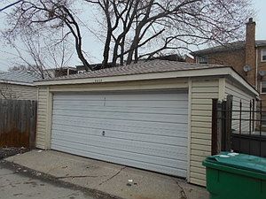 2nd image of 1324 Maple Ave
