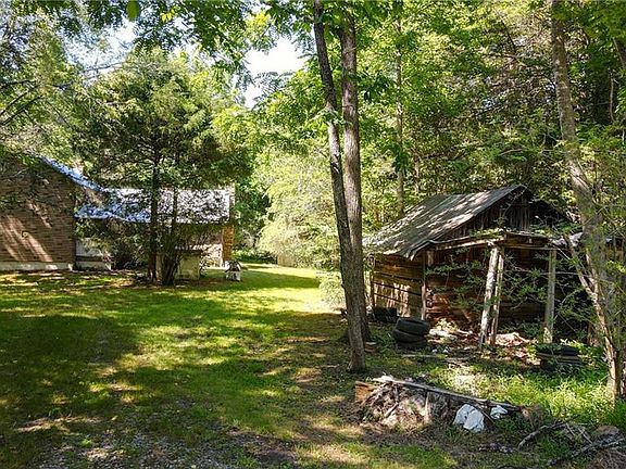 4th image of 1215 Lucius Beasley Rd