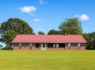 988 Salem Church Rd, Collins, MS 39428