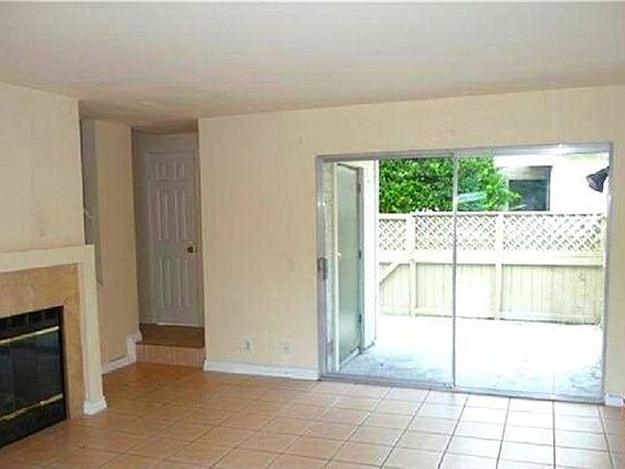 3rd image of 9 Dogwood Ln #23