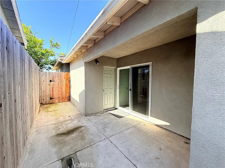 145 Park Ave — Photo 16