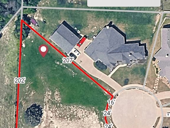 2nd image of 1020 Hilltop Dr