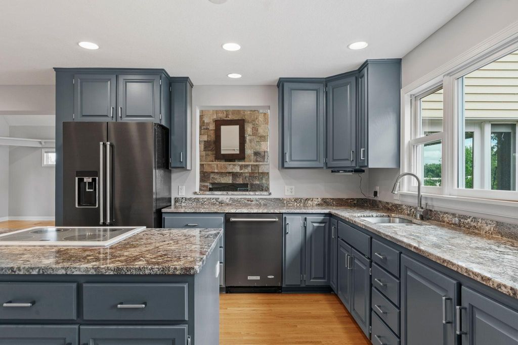 223 E River Pkwy, Champlin, MN - View 2