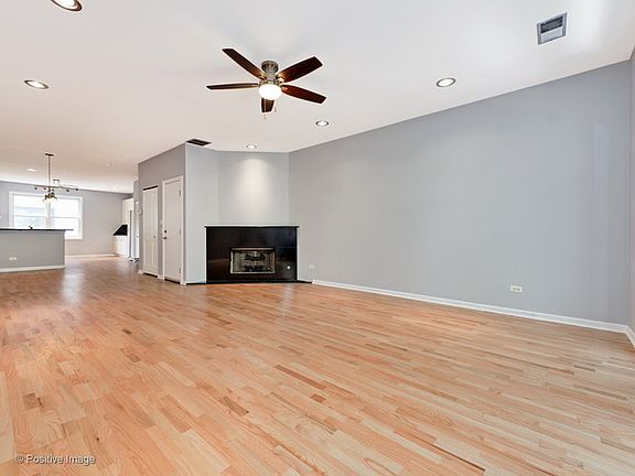 3rd image of 1812 S Federal St #E12