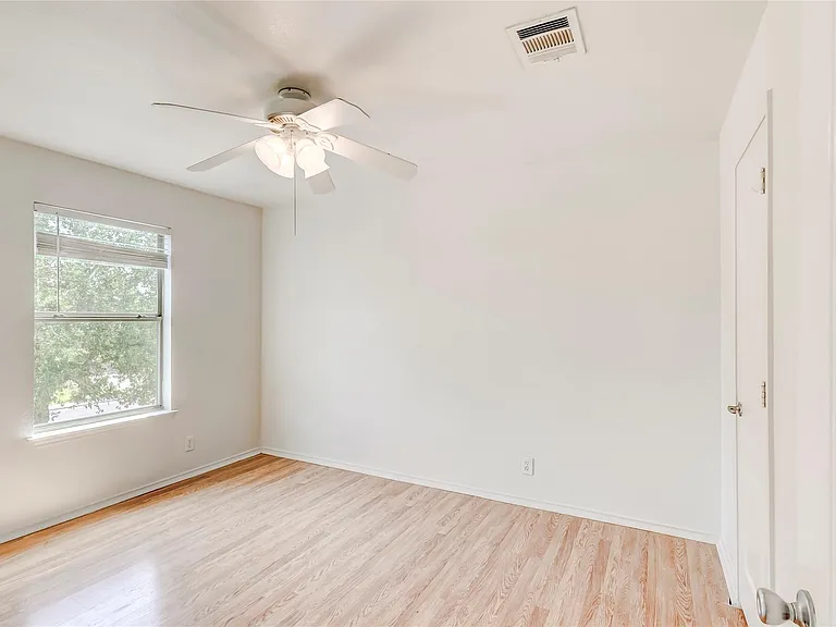191 Beech Dr — Photo 27