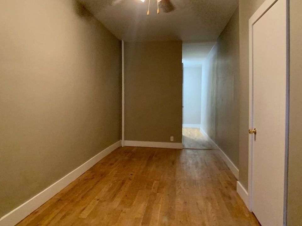 2nd image of 92 Moore St #2A