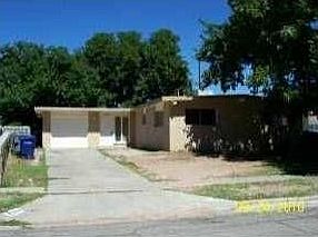 2nd image of 6009 Redstone Ln