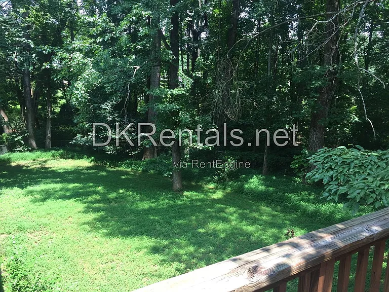 1580 Bainbridge Ln — Photo 21