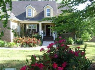 1071 Whispering Lakes Trl, Madison, GA 30650