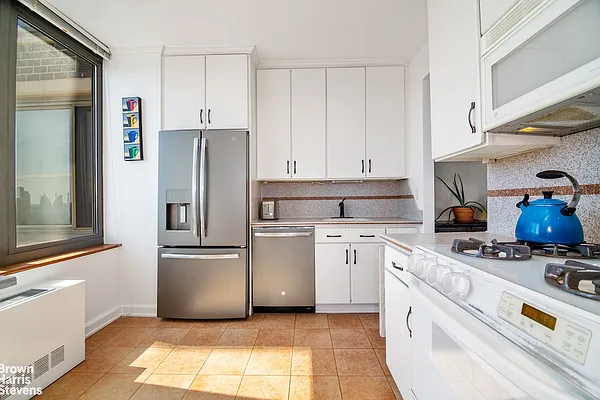 Sold by Brown Harris Stevens | media 7