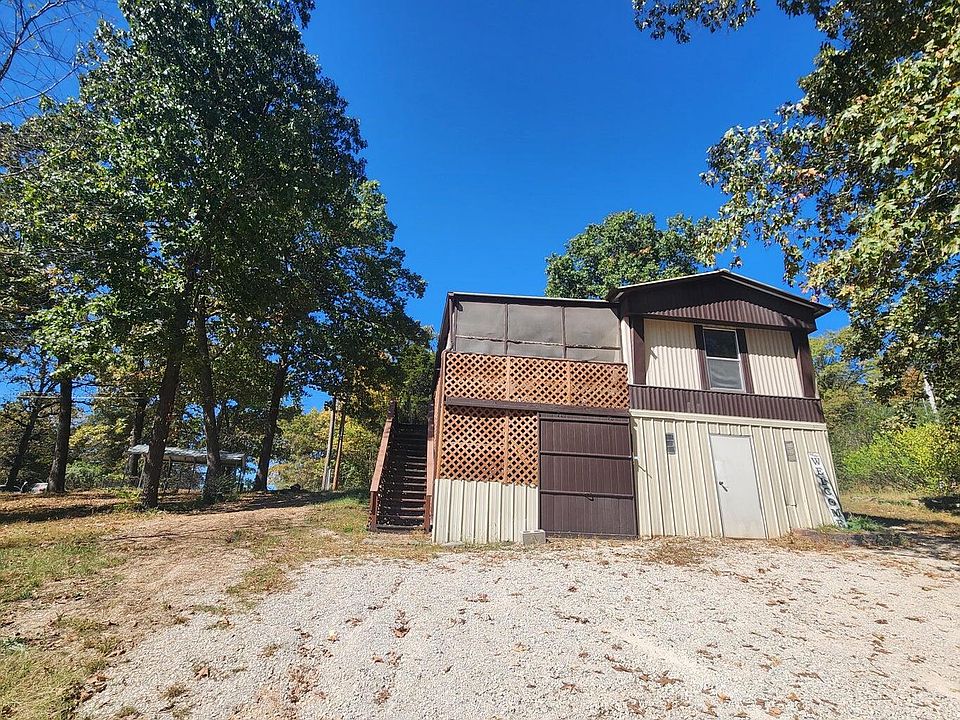 1st image of 115 Paw Paw Lane