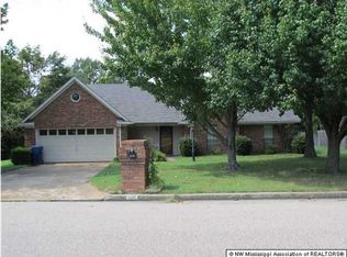 6735 Branch Rd, Olive Branch, MS 38654