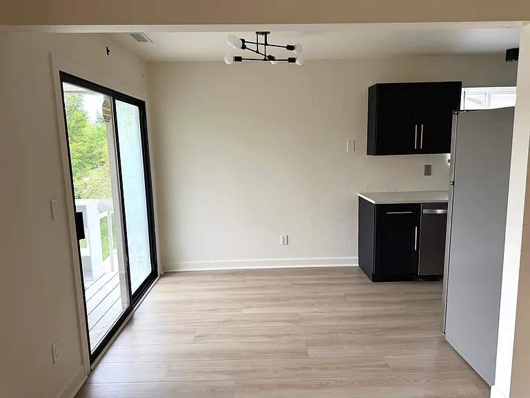 5735 Ryewyck Dr #3 — Photo 3