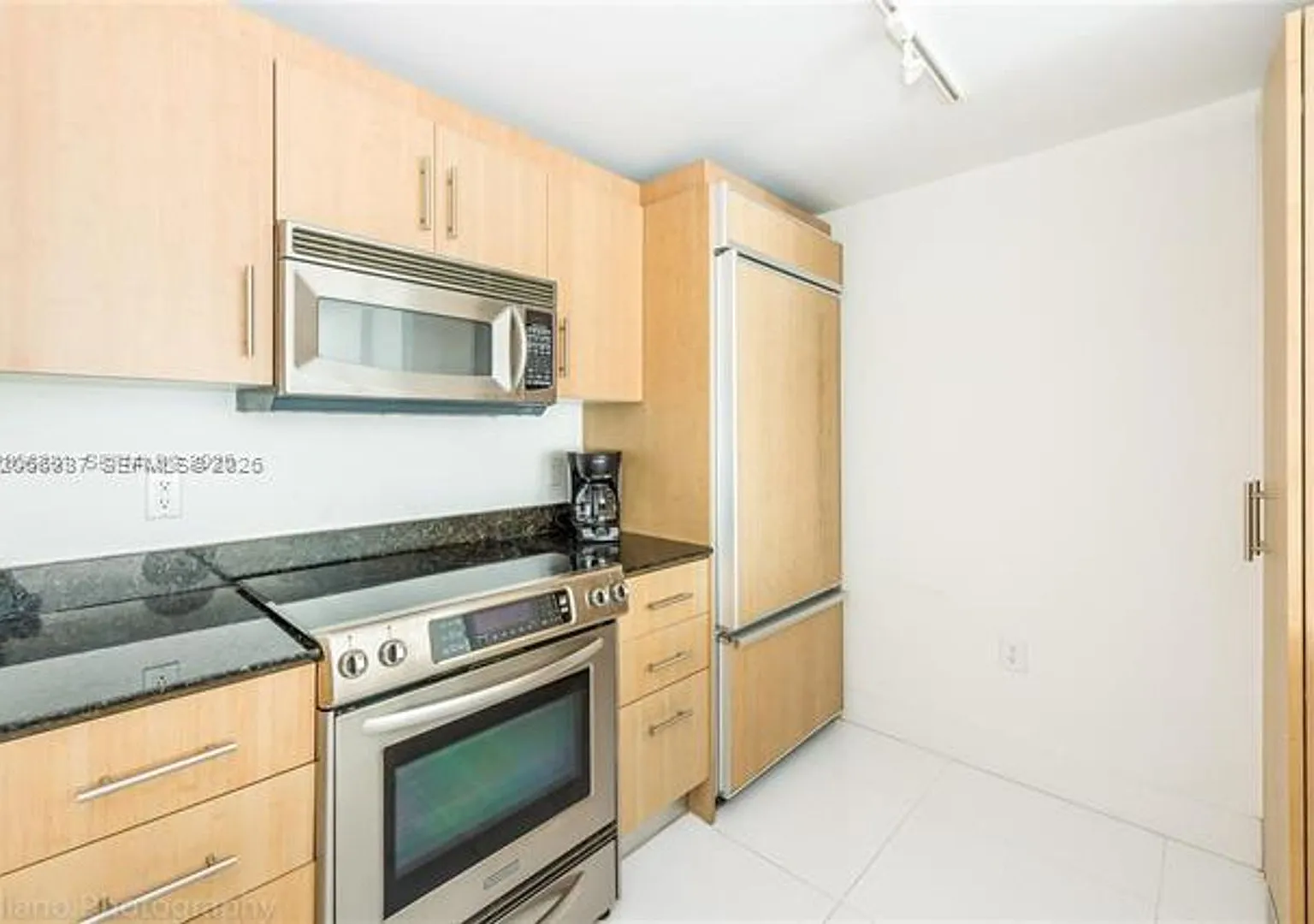 10275 Collins Ave cu-416, Bal Harbour, FL 33154 — Photo 1