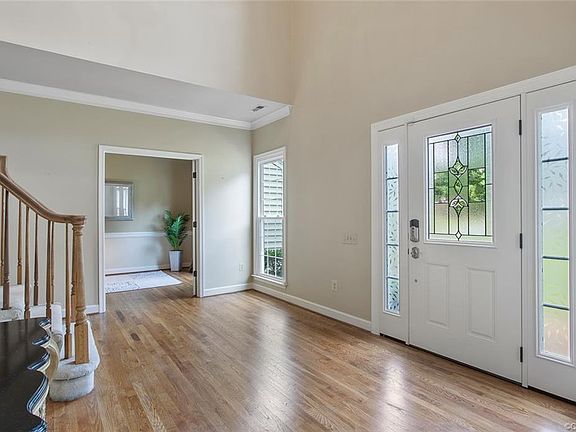 5th image of 9389 Marlbourne Way