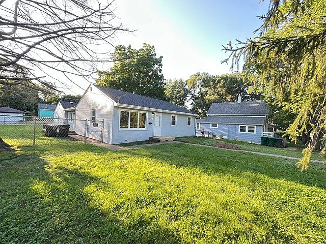 1st image of 2716 Gideon Ave