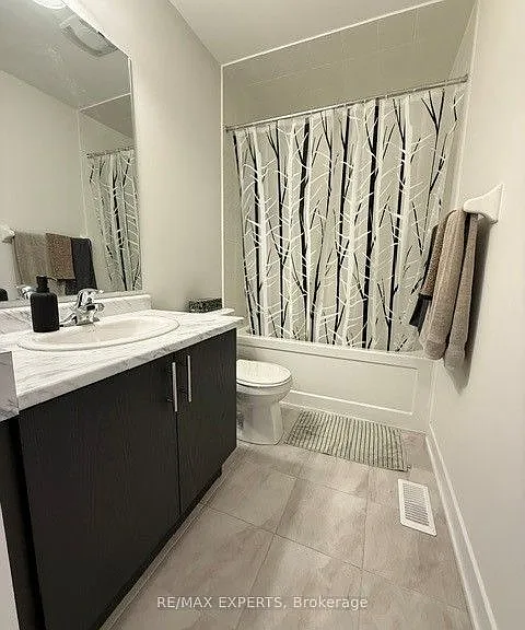 113 Pike St — Photo 20