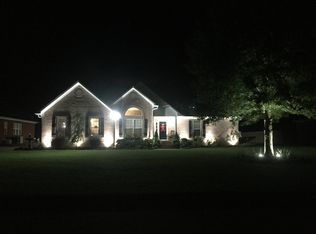 52 Southwood Dr, Jackson, TN 38301