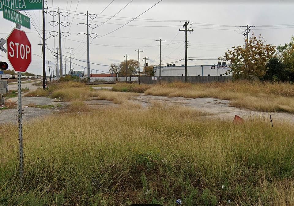 2nd image of 6602 Mykawa Rd