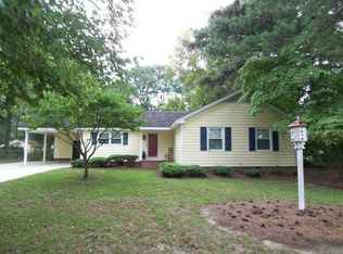 3814 Oak Crest Dr NE, Elm City, NC 27822