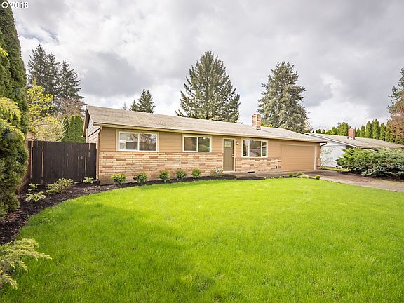 2nd image of 14319 NE 39th St