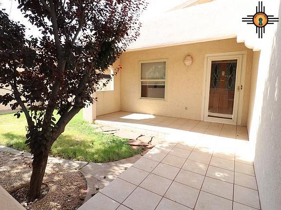 2nd image of 25 Paseo Vlg