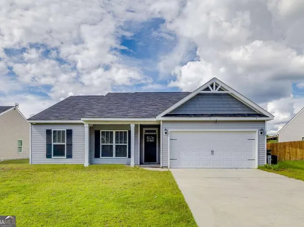 208 Timberlake Dr, Guyton, GA 31312