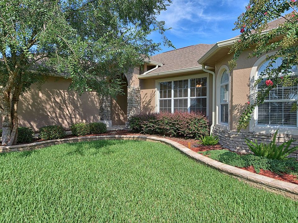 1st image of 10435 SE 42nd Ct