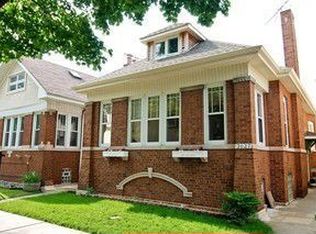 3031 W Eastwood Ave, Chicago, IL 60625
