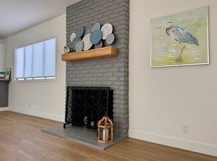 628 27th St, Manhattan Beach, CA 90266