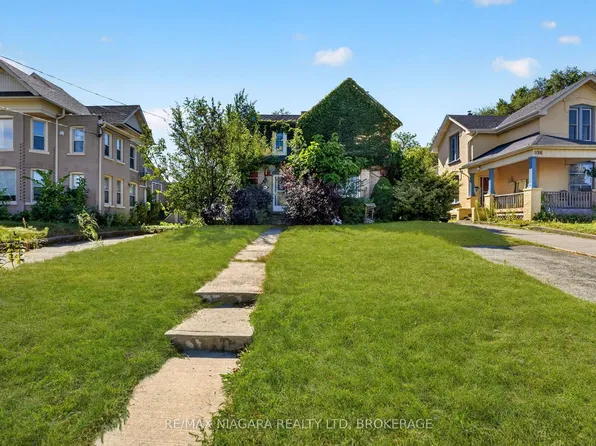 156 Terrace Hill St, Brantford, ON N3R 1G6