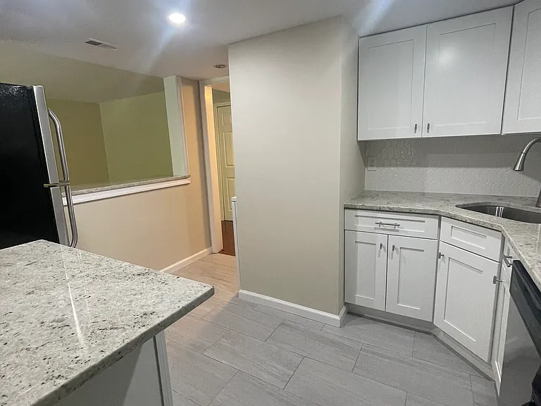 1426 Northgate Sq #2 — Photo 5