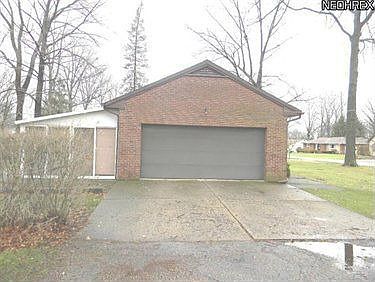 2nd image of 3609 Northwood Dr SE