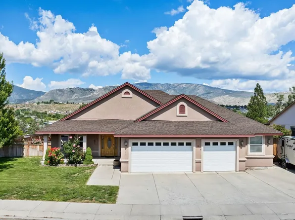 3520 Smoketree Ave, Carson City, NV 89705