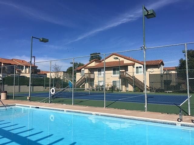 Community tennis courts