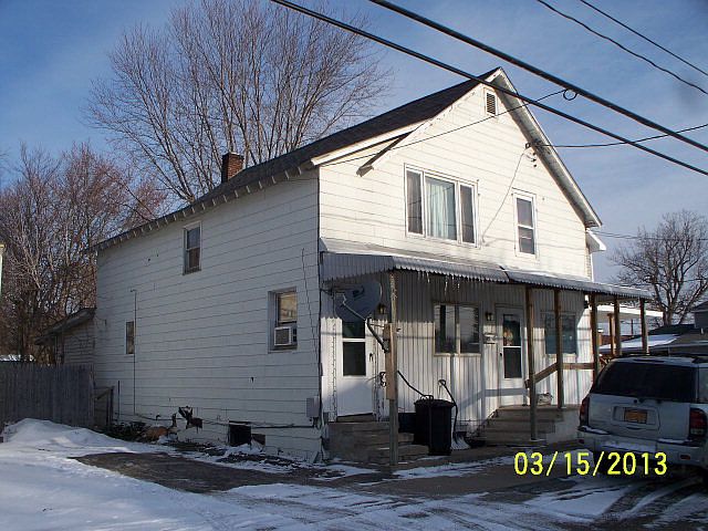2nd image of 45 Willow St